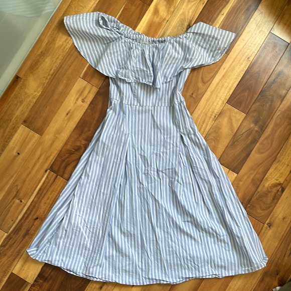 H&M off the shoulder cotton Dress sz 4 - Picture 3 of 5